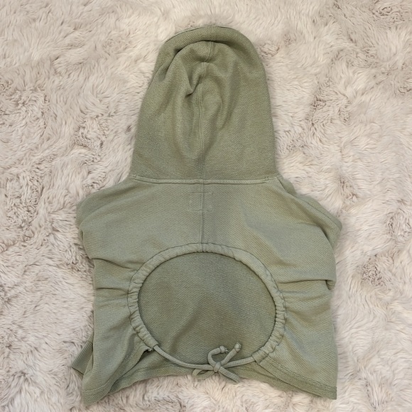 Light green womans XS American Eagle cropped hoodie with tags - Picture 2 of 4